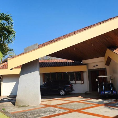La Casa De Cariari Al Golf Bed & Breakfast Heredia Exterior photo